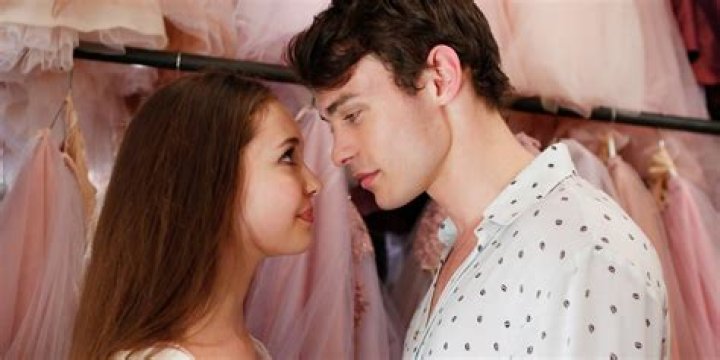 Are juliet and thomas doherty related?