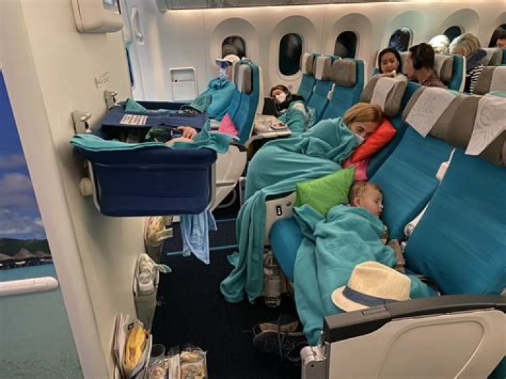 Can you sleep in bondi sands aero?