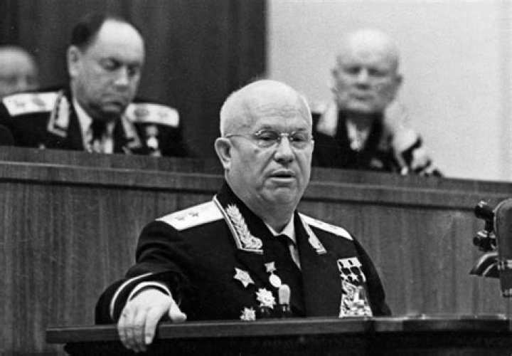 Did khrushchev follow stalin?