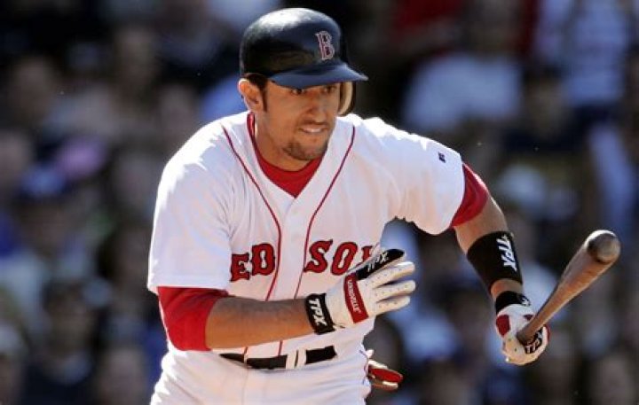 Did nomar get a ring for 2004?