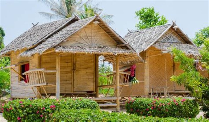 Is stilt house a kutcha house?