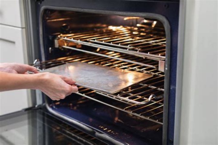 What is adjustable self cleaning oven?