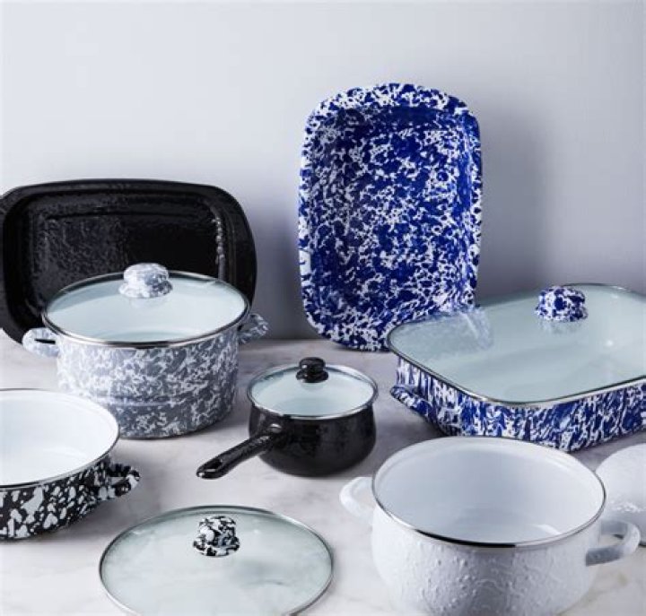 What is porcelain coated cast iron?