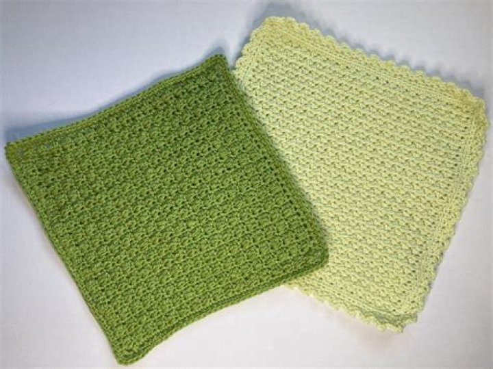 What type of yarn is best for washcloths?