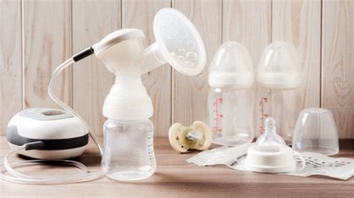 When to sanitize breast pump?