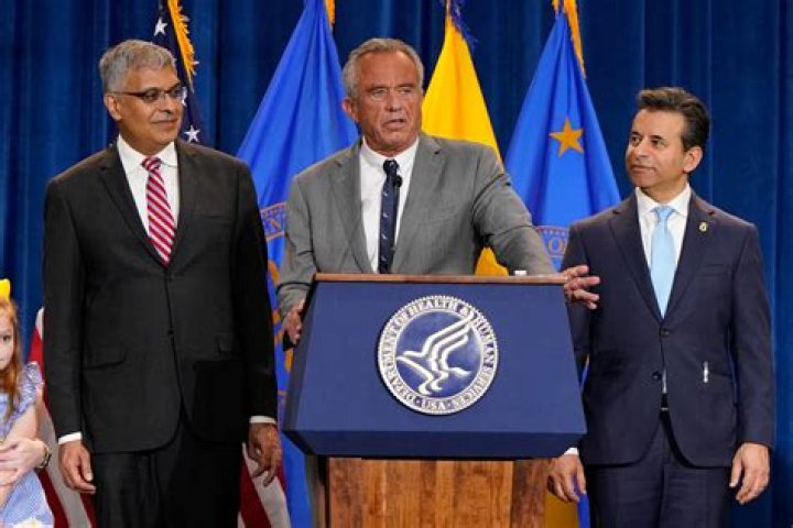 Who is voice of america?