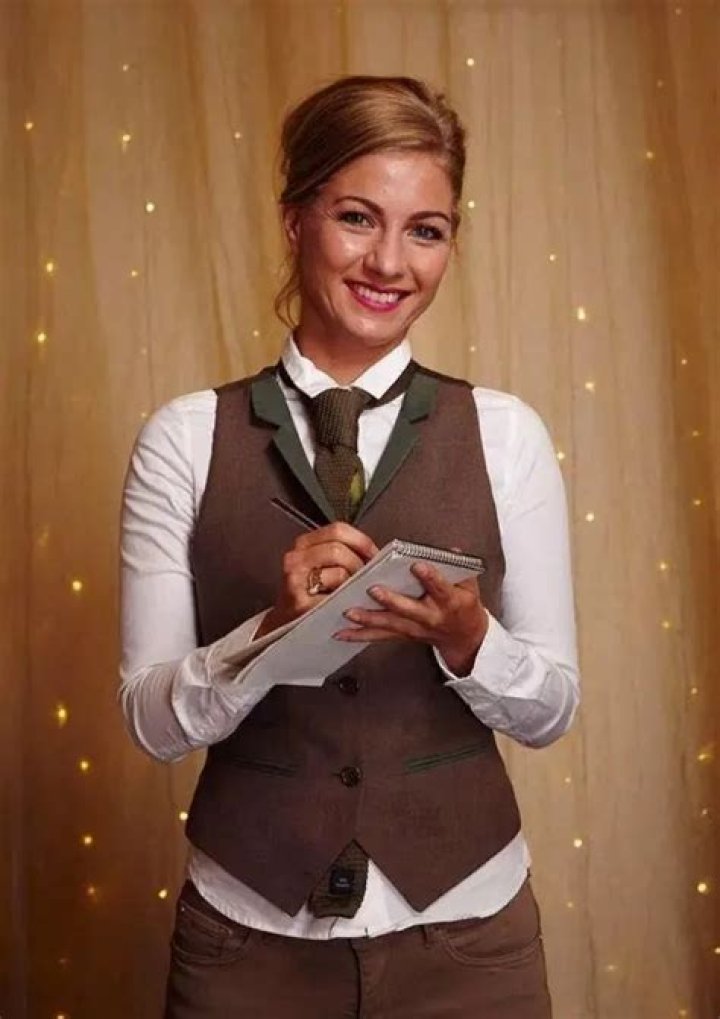 Whos the waitress in first dates?